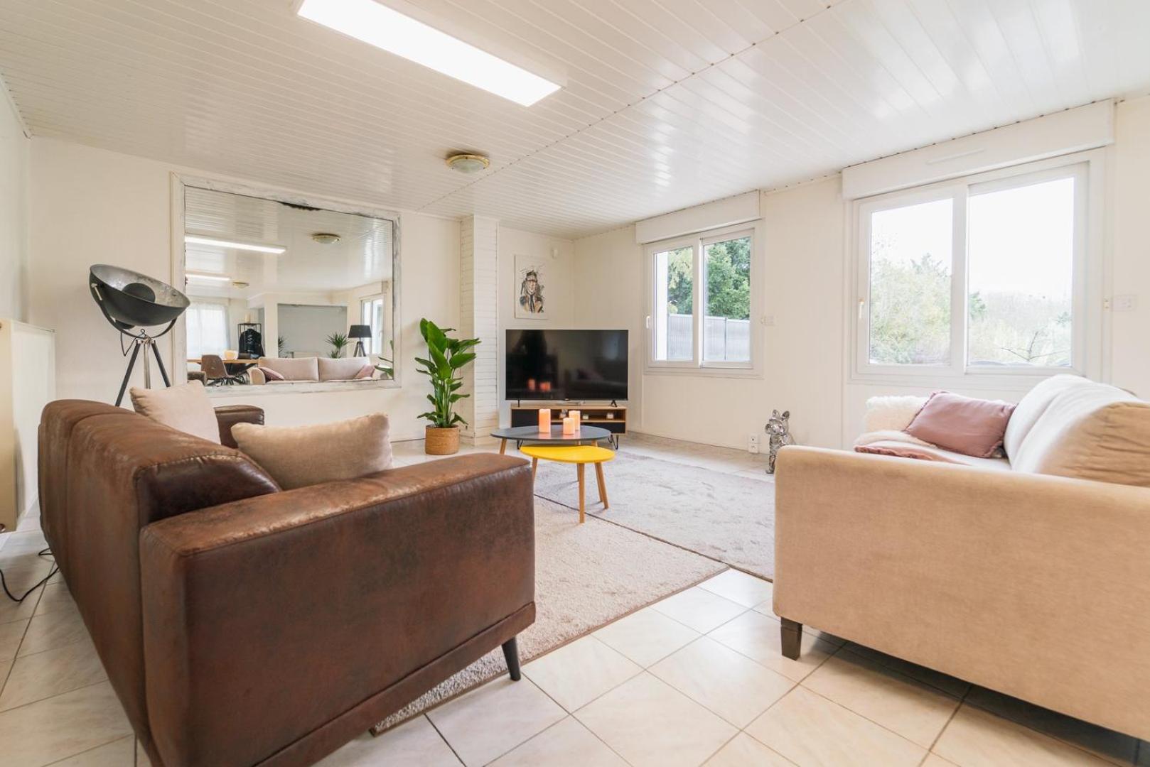 Apartmán Le Gue Sourdeau: 150M² 5 Min From Futuroscope Chasseneuil-du-Poitou Exteriér fotografie