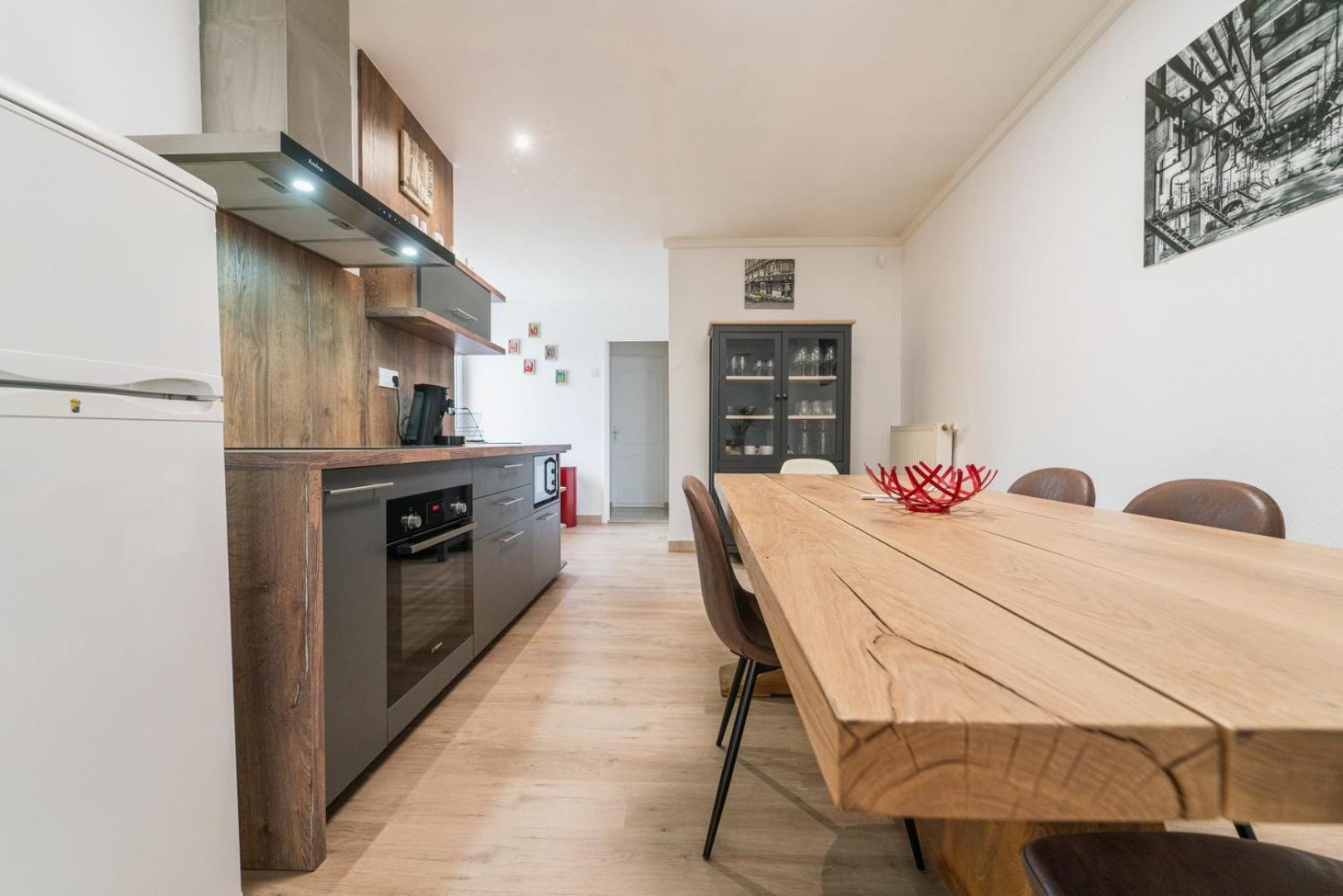 Apartmán Le Gue Sourdeau: 150M² 5 Min From Futuroscope Chasseneuil-du-Poitou Exteriér fotografie